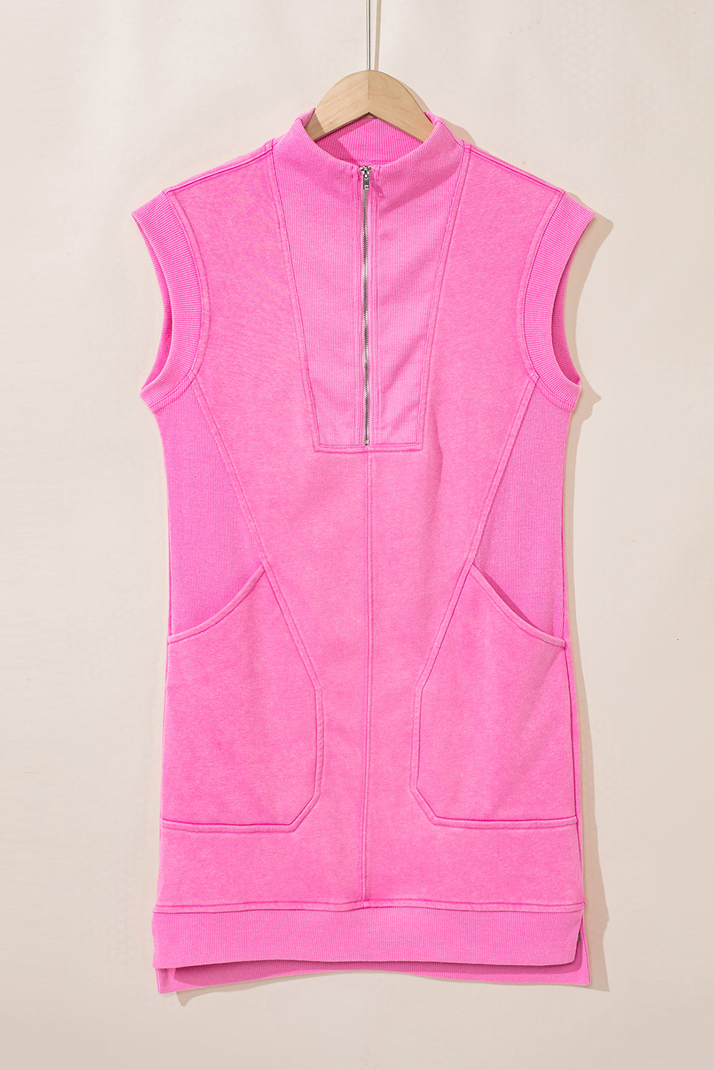 Vestido estilo sudadera con mangas cortas y bolsillos con cremallera de un cuarto de Bonbon