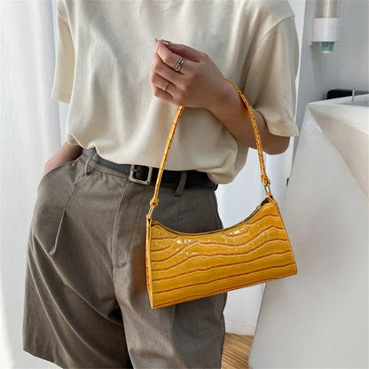 Bolso de hombro de cuero