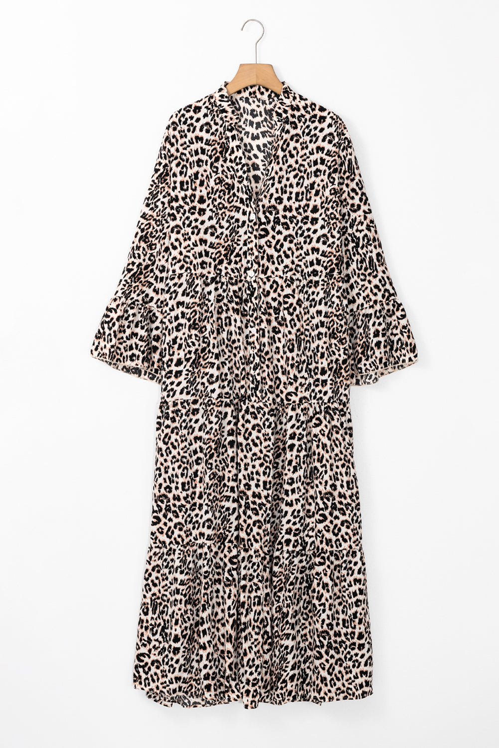 Vestido largo de manga ancha con capas y estampado de leopardo color albaricoque