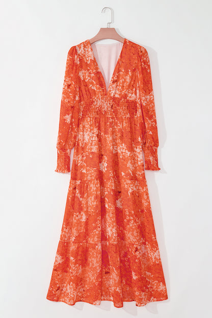 Vestido largo bohemio naranja con estampado floral, mangas de obispo, cuello en V y capas