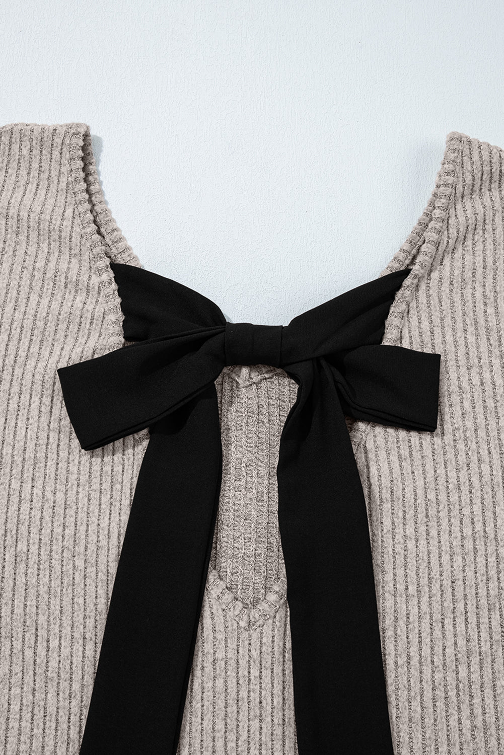 Gray Morn Ribbed Short Sleeve V Neck Colorblock Bow Back Top
