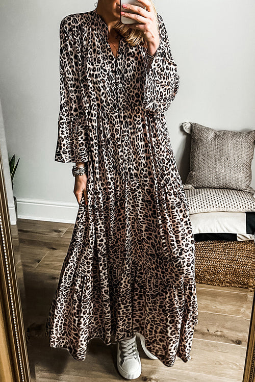 Vestido largo de manga ancha con capas y estampado de leopardo color albaricoque