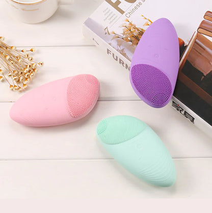 UltraCleanse Electric Silicone Facial Brush