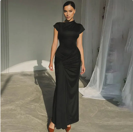 Vestido midi plisado con cordones