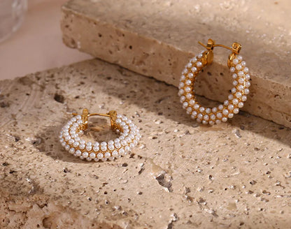 U-Shaped Pearl Design Earrings in Titanium Steel