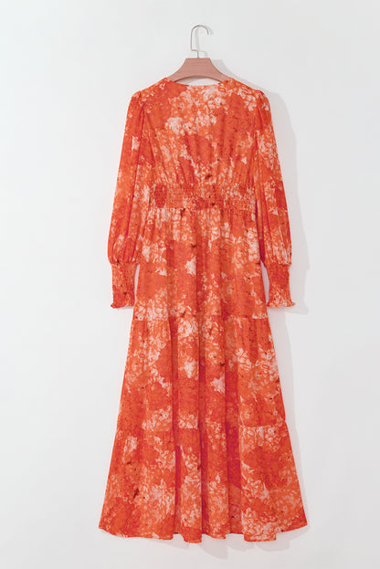 Vestido largo bohemio naranja con estampado floral, mangas de obispo, cuello en V y capas