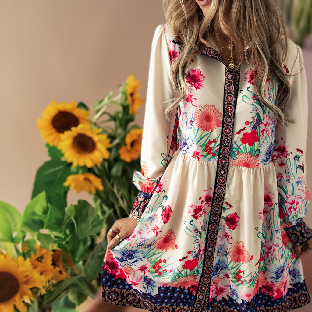 Vestido camisero mini de cintura alta con botones y estampado floral color albaricoque